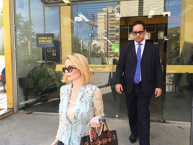 Bianca Toledo e o advogado João Maia. Foto: Priscila Bessa/EGO